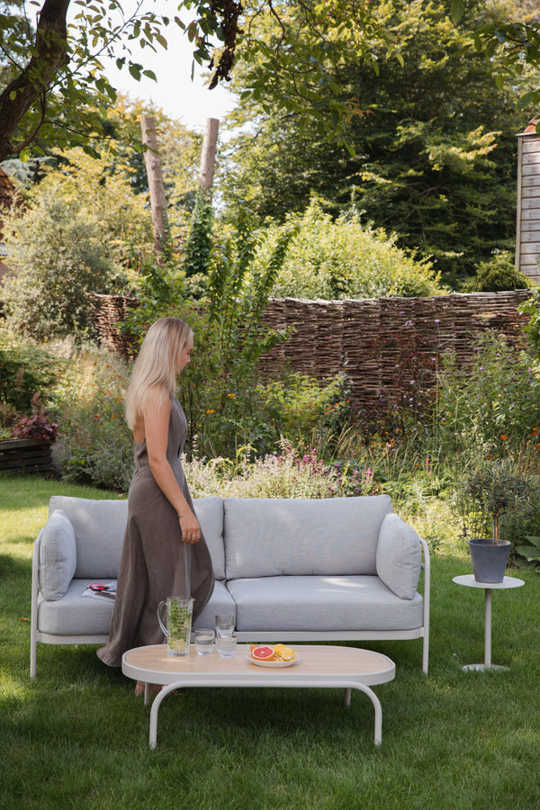 Outdoor Vista Coffee Table