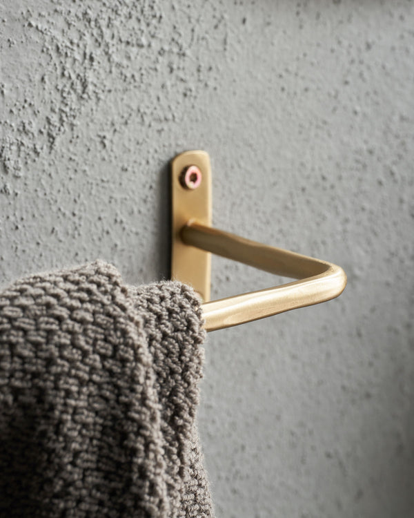 Brushed brass Welo Towel rail