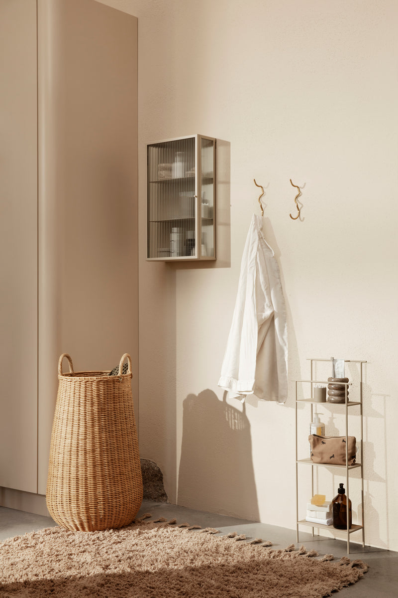 Curvature Hook