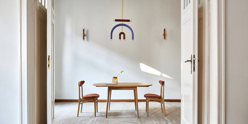 Fox Round Extendable Dining Table