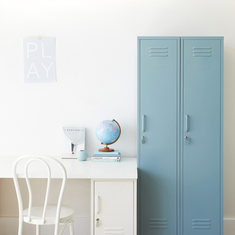 The Skinny Locker