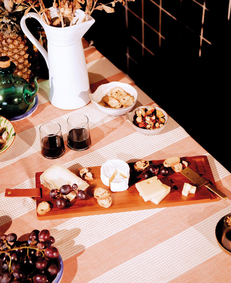 Cheeseporn / Long Cheese Board