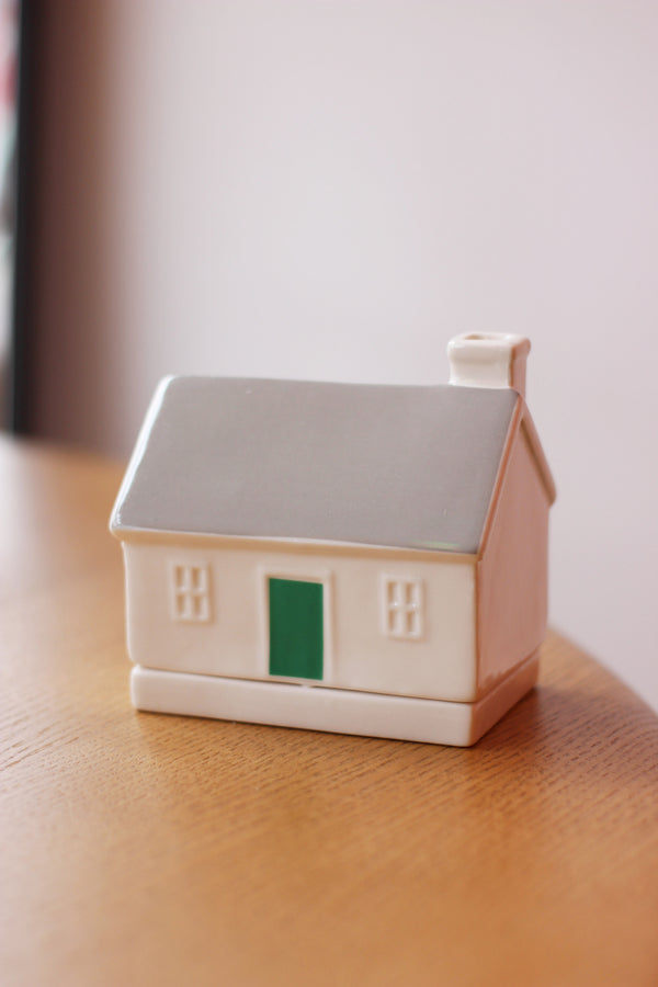 Wee Cottage Incense Burner
