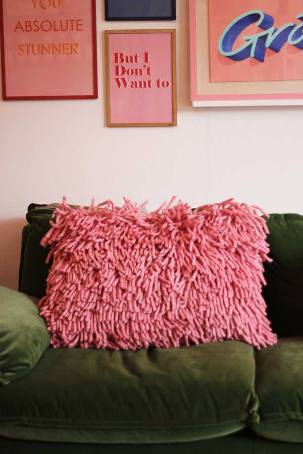 HKliving Rugged Woolen Pink Cushion