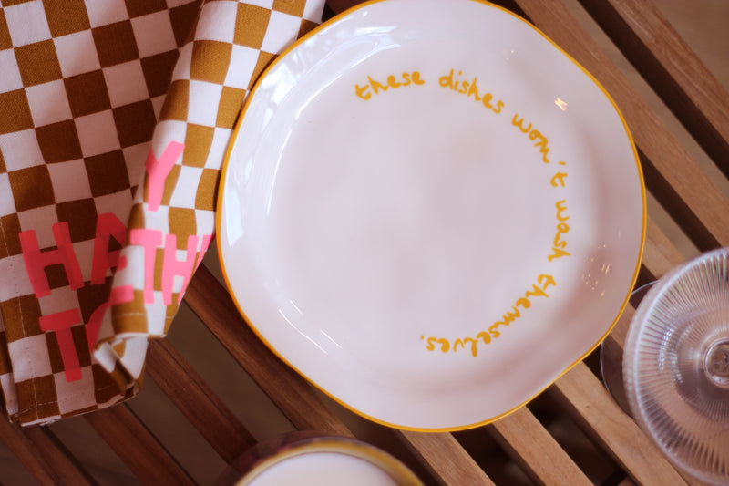 'These dishes won't wash themselves' Statement Plate