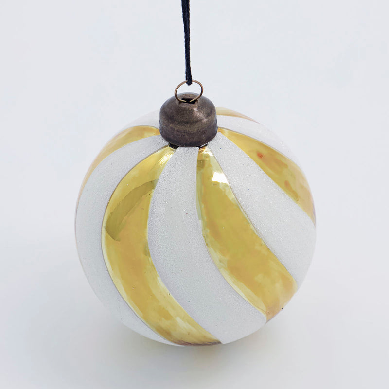 Gold Twister Bauble