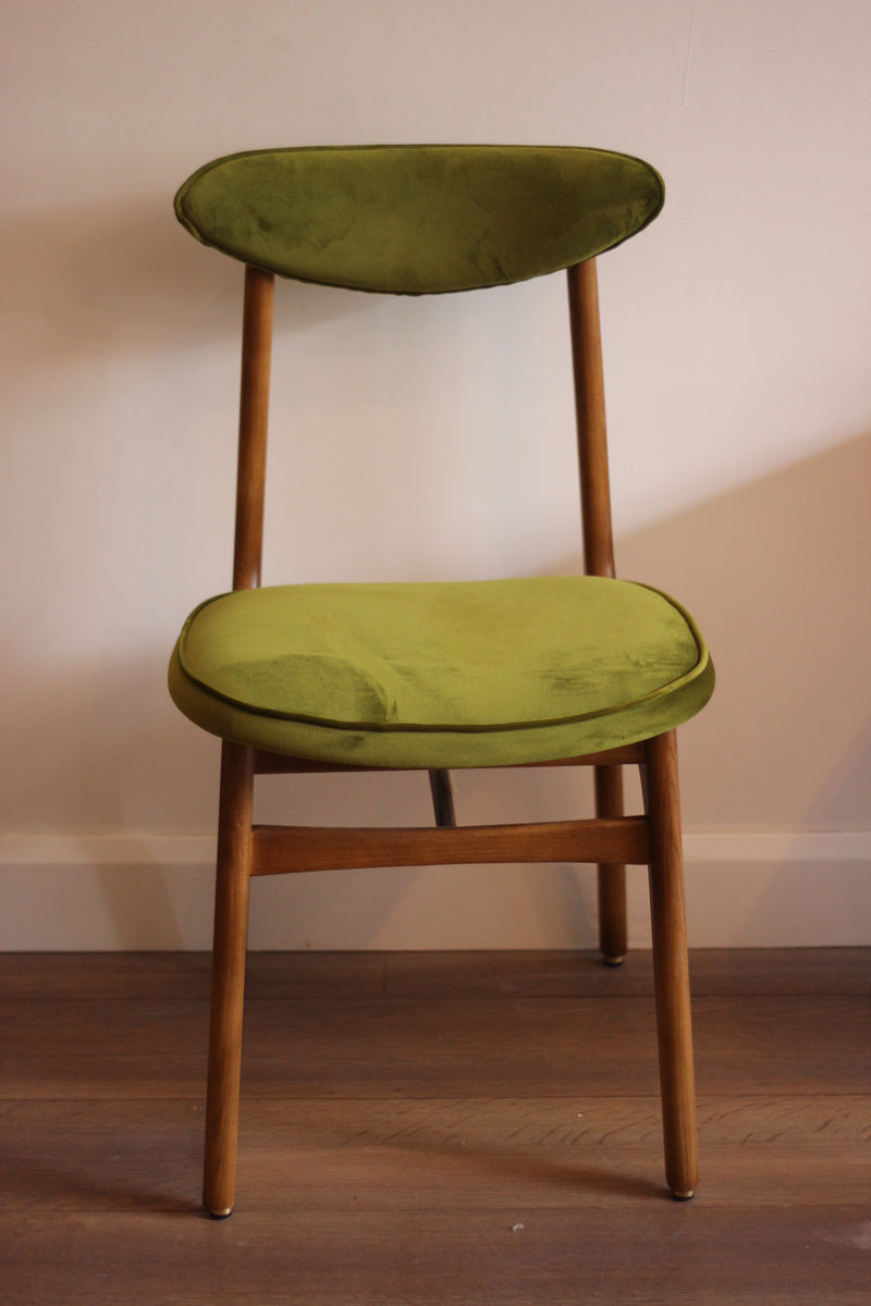 200-190 Dining Chair - Mid Century Design