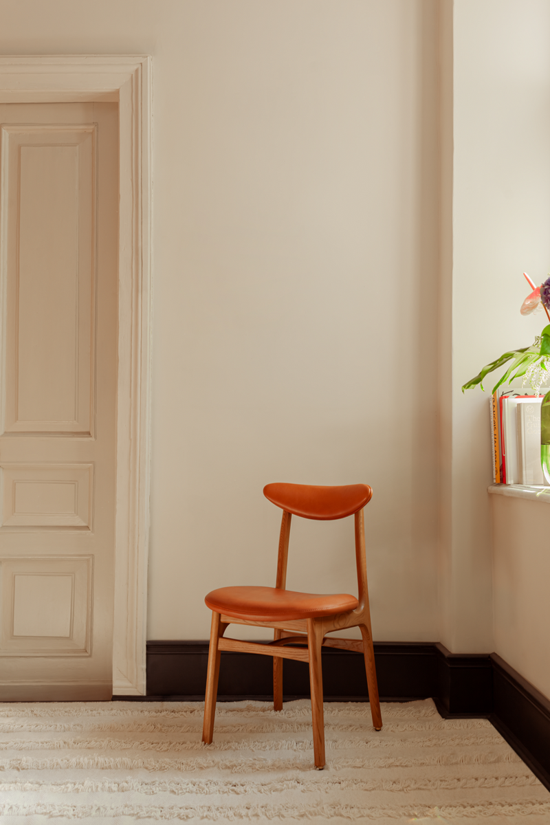 200-190 Dining Chair - Mid Century Design 366 concept Dublin April and the Bear 