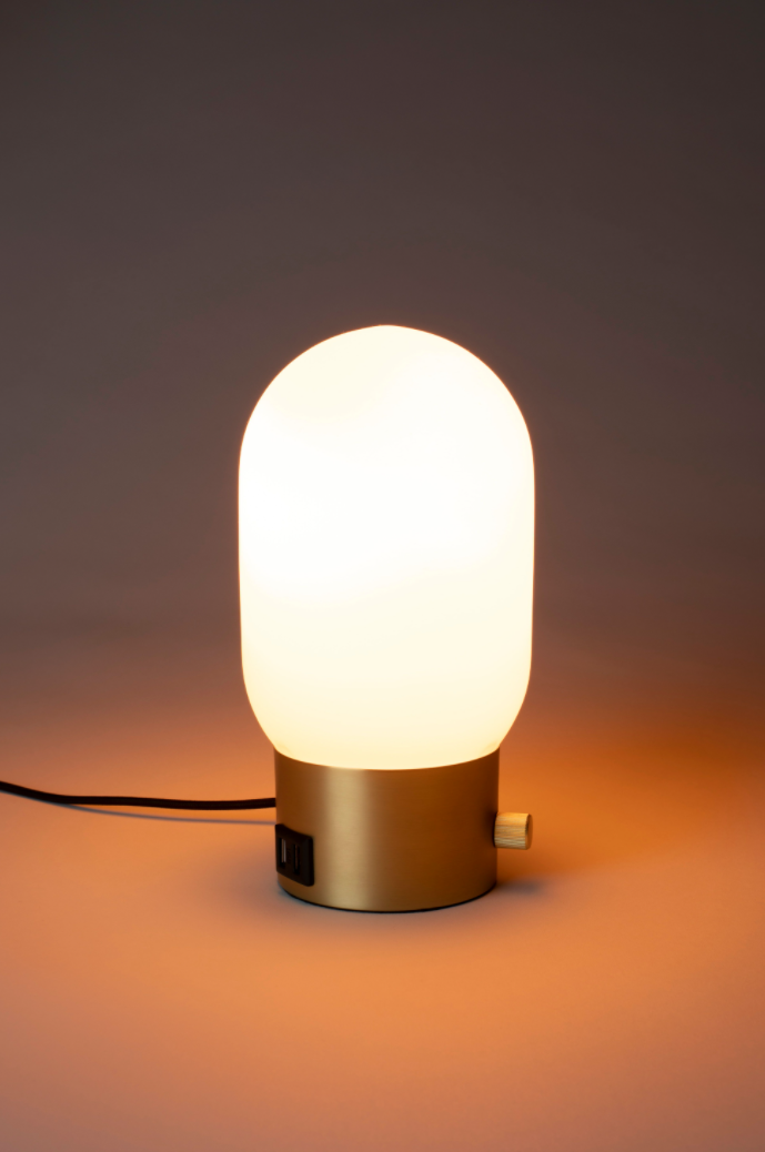 Urban Charger Table Light